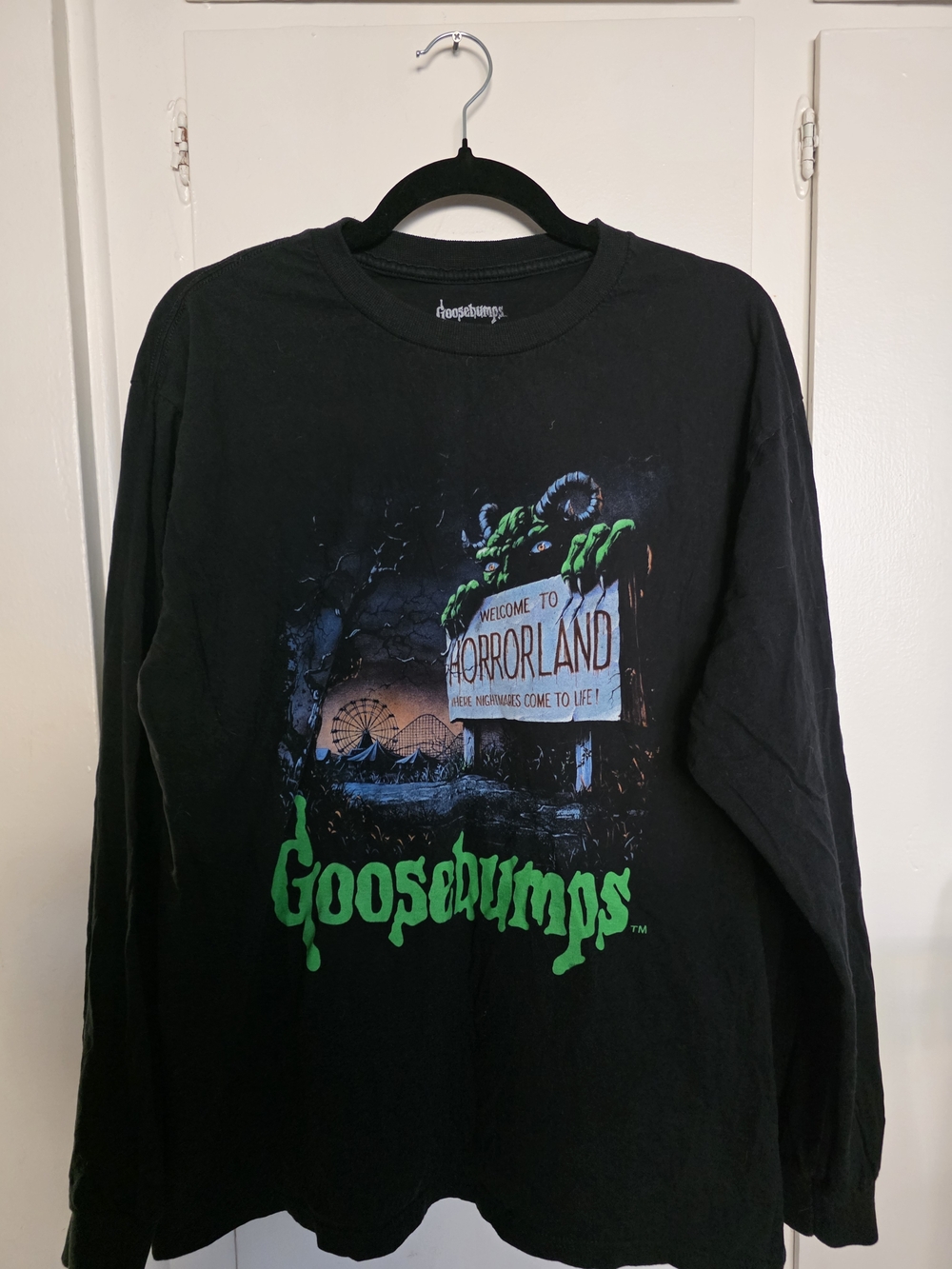 Black Long-Sleeve Goosebumps Horrorland Graphic Tee